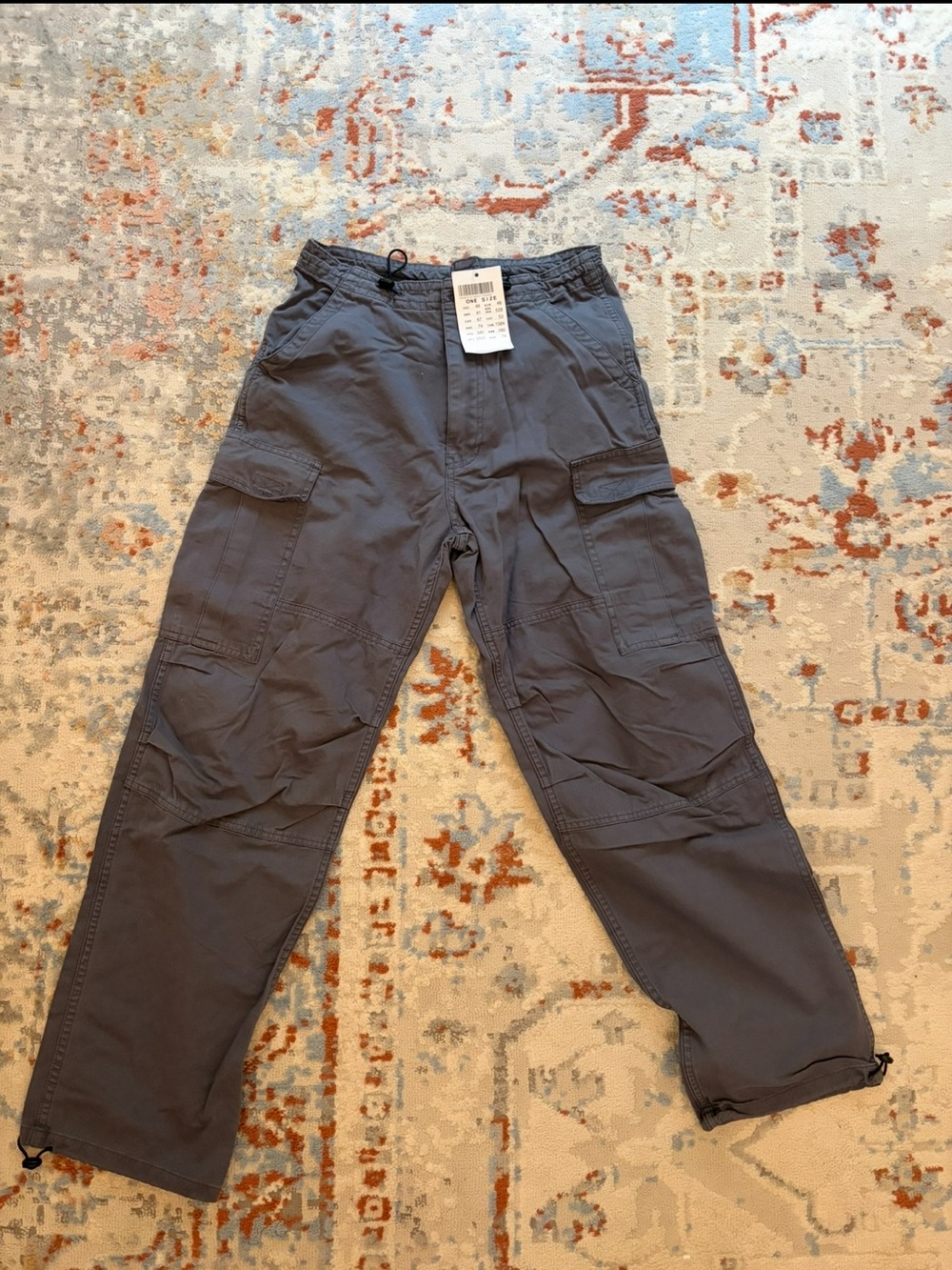 Brandy Melville grey cargos